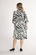 Cornelia kjole sort og hvid zebra