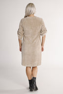 Petra beige velourkjole