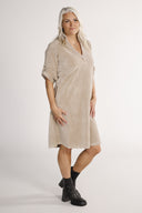 Petra beige velourkjole