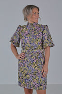 Noria blomstret elegant kjole