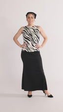 Alma bluse sort og hvid zebra