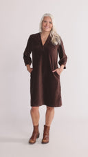 Petra brun velourkjole